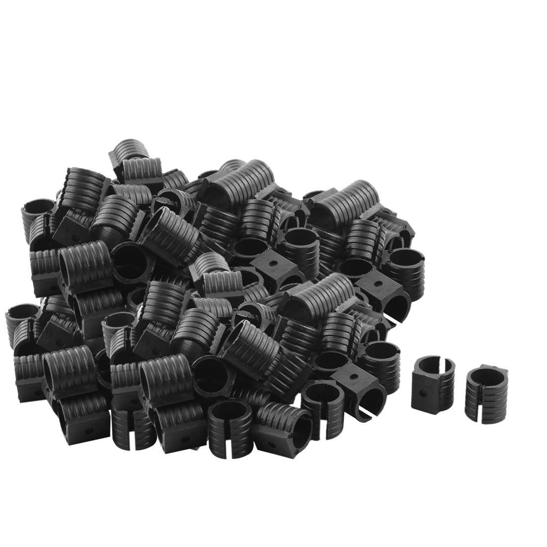 材質:プラスチック色:ブラック形状:円形商品の推奨用途:チェア特徴:‎耐個数:‎200ユニット数:‎200.0 個素材:‎プラスチック梱包サイズ:‎23 x 18.4 x 10.2 cm; 780 g梱包重量:‎0.78 キログラム電池使用...