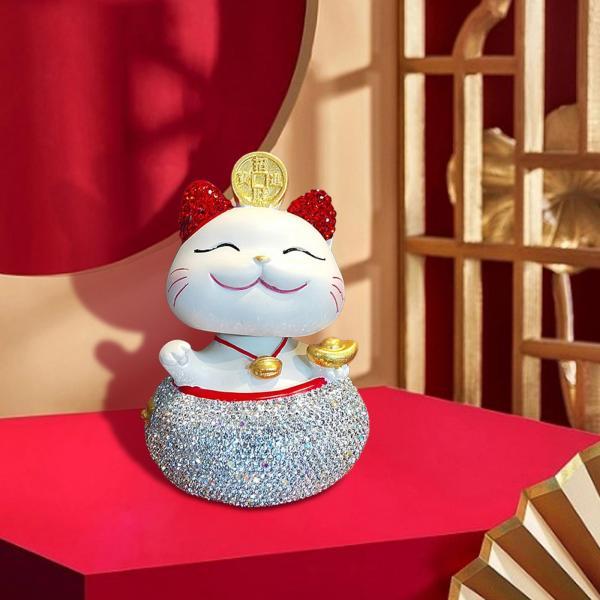 招き猫の置物 幸運の招き猫コレクション 車のダッシュボードの装飾 猫の像 春祭り キャビネット 棚 寝室 ホーム用のサムネイル