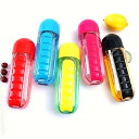 2in1薬箱&ウォーターカップ クリエイティブ アウトドア 薬箱付きポータブルウォーターボトル