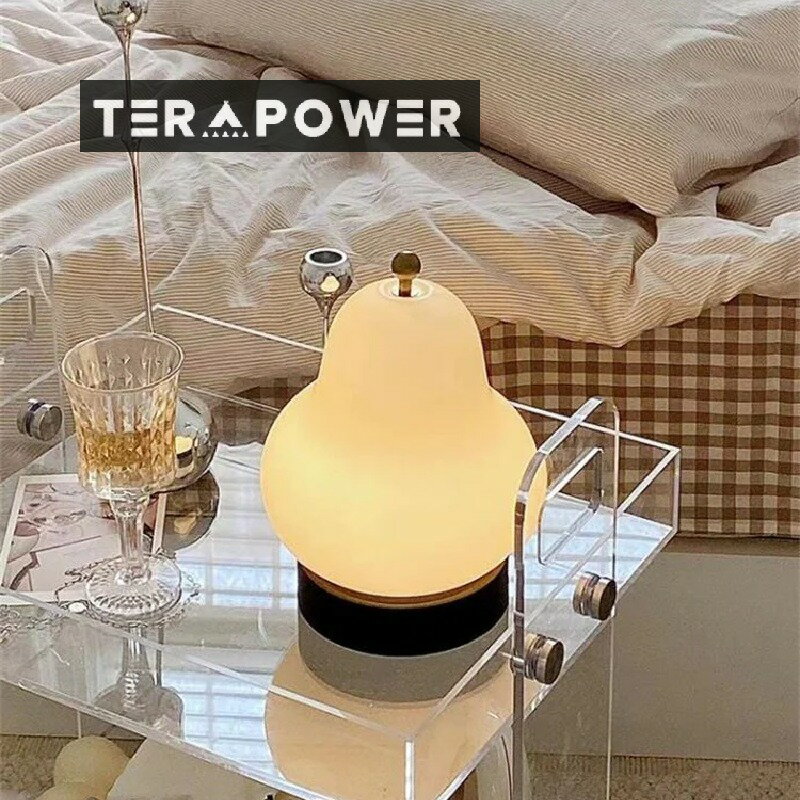 早い者勝ち ledライト スタンド 梨子灯 卓上 LEDランプ 寝室 ナイトスタンド スタンド照明 雰囲気 ガラ..