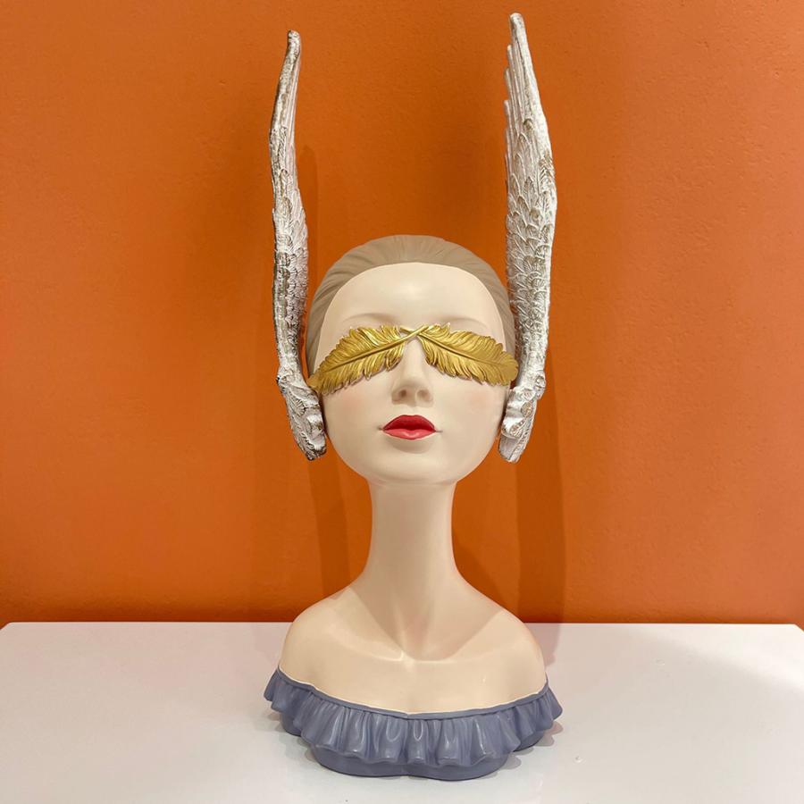 恐れを知らぬ少女の像樹脂工芸品置物彫像寝室ベッドサイド装飾ギフトグレー