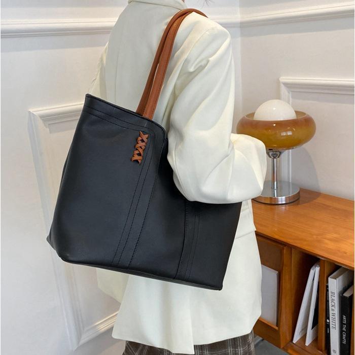 春 夏トートバッグ ショルダーバッグ レディース ショルダー pu革 レザー 収納力抜群 大容量 出張 通勤 通学 バッグ お出かけ 旅行バッグ