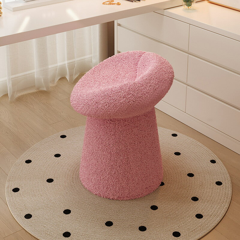 ドレッシングスツール 女の子の寝室のマニキュア 子羊のベルベット 家庭用キノコスツール インターネッ..