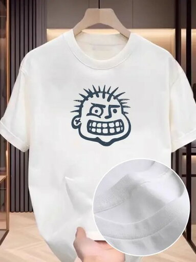 200gの白い半袖Tシャツに、大げさな表情ととがった髪のスケッチ風ヘッド。 200gの白い半袖Tシャツに、大げさな表情ととがった髪のスケッチ風ヘッド。