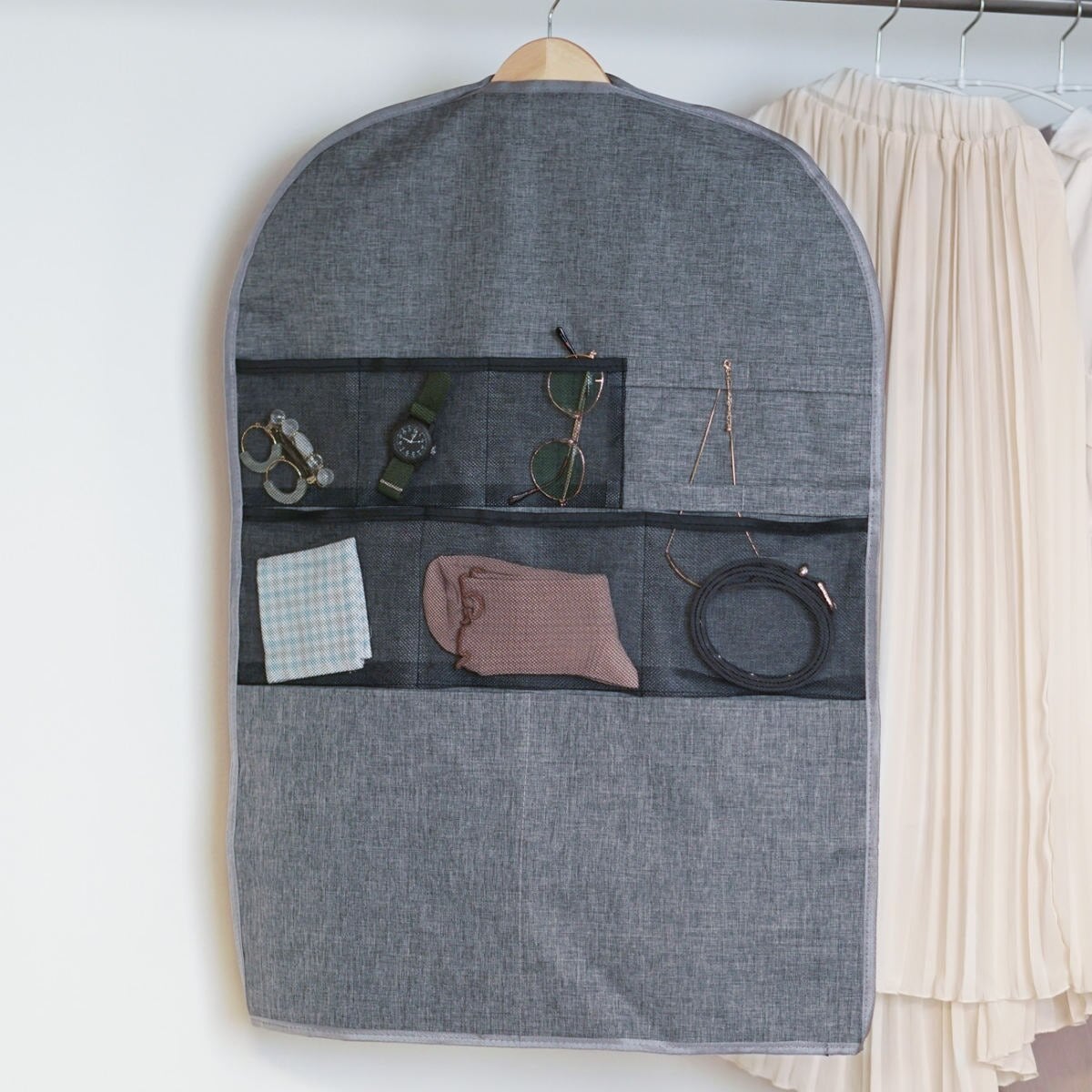 ケース衣類カバー ショート ストレリアカチオン ポケット付き 洋服カバー スーツカバー ジャケット 収納 衣類 カバー クローゼット 押し入れ ほこり対策 ネクタイ ベルト アクセサリー 小物収納