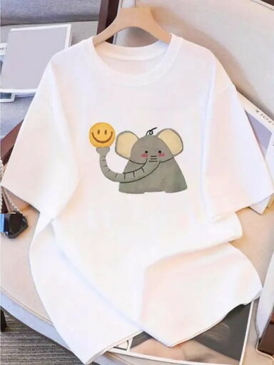200gで小象を癒します!萌えプリントの白い半袖Tシャツは、この小象が笑顔+チークデザインで、癒し感いっぱいで爽やかにコーディネートできます。 200gで小象を癒します!萌えプリントの白い半袖Tシャツは、この小象が笑顔+チークデザインで、癒し感いっぱいで爽やかにコーディネートできます。