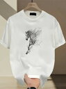 200gのホワイト半袖Tシャツは、ミニマルでアーティスティックなスタイルを演出するブラックのドット柄で構成された跳ね馬のモチーフをフロントにあしらった。コットンの生地は着心地がよく、通気性に優れている。(4)