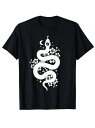 200gの黒い半袖Tシャツには、桜、月、星のエレメントに囲まれた白い蛇のパターンがあります。素材はコットンで、着心地がよく、通気性に優れ、ゆったりとしたサイズ感でデイリーカジュアルに着用できる。