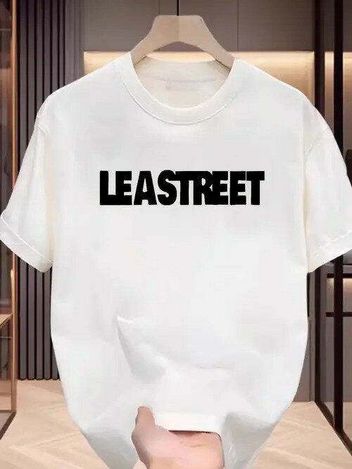 200gの黒で「LEASTREET」と書かれた、シンプルでスタイリッシュなデザインです。それは恐らく綿の生地で、着心地は快適で通気性があって、丸い襟のゆったりした版型は多くの体の形に適します。シンプルなデザインのtシャツは、ジーンズやスラックス、スウェットなどと合わ