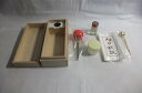 【刀剣手入具 目釘抜入 桐箱 1セット】 刀油(丁子油) 打粉 御刀拭紙(油・打ち粉用) 油布入れ 目釘抜き 桐箱入り 真剣 刀剣 手入れ 用具 模造刀 美術刀...