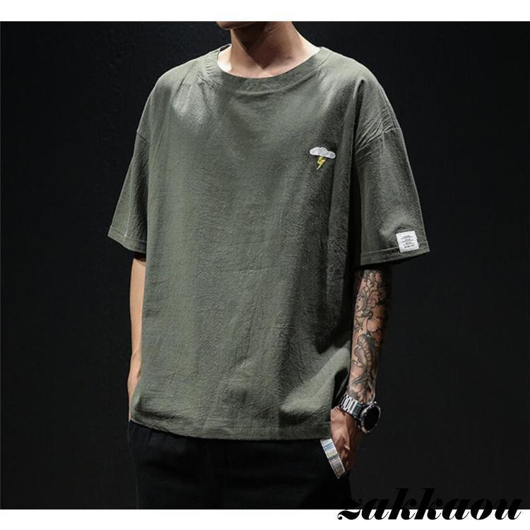 Tシャツ メンズ 半袖 夏 半袖Tシャツ 丸首 インナー トップス カジュアル ゆったり ゆる 大きいサイズ◆素材：コットン◆サイズ：　M：バスト110cm　着丈65cm　肩幅58cm　袖丈19cm　L：バスト114cm　着丈67cm　肩幅59cm　袖丈20cm　XL：バスト118cm　着丈69cm　肩幅61cm　袖丈20cm　2XL：バスト122cm　着丈71cm　肩幅62cm　袖丈21cm　3XL：バスト126cm　着丈73cm　肩幅64cm　袖丈21cm　4XL：バスト130cm　着丈75cm　肩幅65cm　袖丈22cm　5XL：バスト134cm　着丈77cm　肩幅67cm　袖丈22cm注意事項：★サイズ数字は目安です。商品により若干の誤差がございます。★PC、環境、光の具合等により、色のイメージが画像と若干異なる場合が御座います。