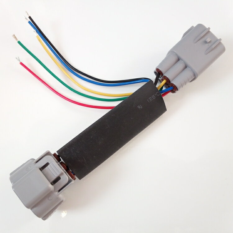 【日本製】 電源 取り出し ヴォクシー ノア エスクァイア 80 系 1本 前期 後期 対応 テールランプ LED リア リフレクター 日本製 【ネコポス配送】