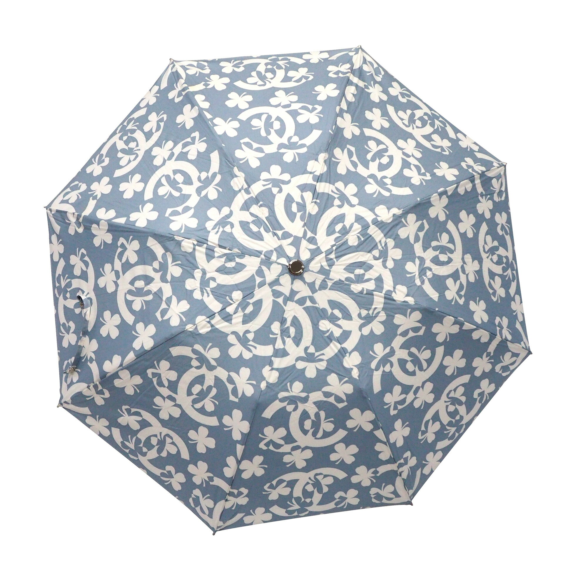 【中古】【良い】 Chanel シャネル ココマーク 折りたたみ傘 雨傘 カバー付き レディース ワンタッチ開閉 ロゴ 四つ葉のクローバー 総柄 コットン 水色/白色