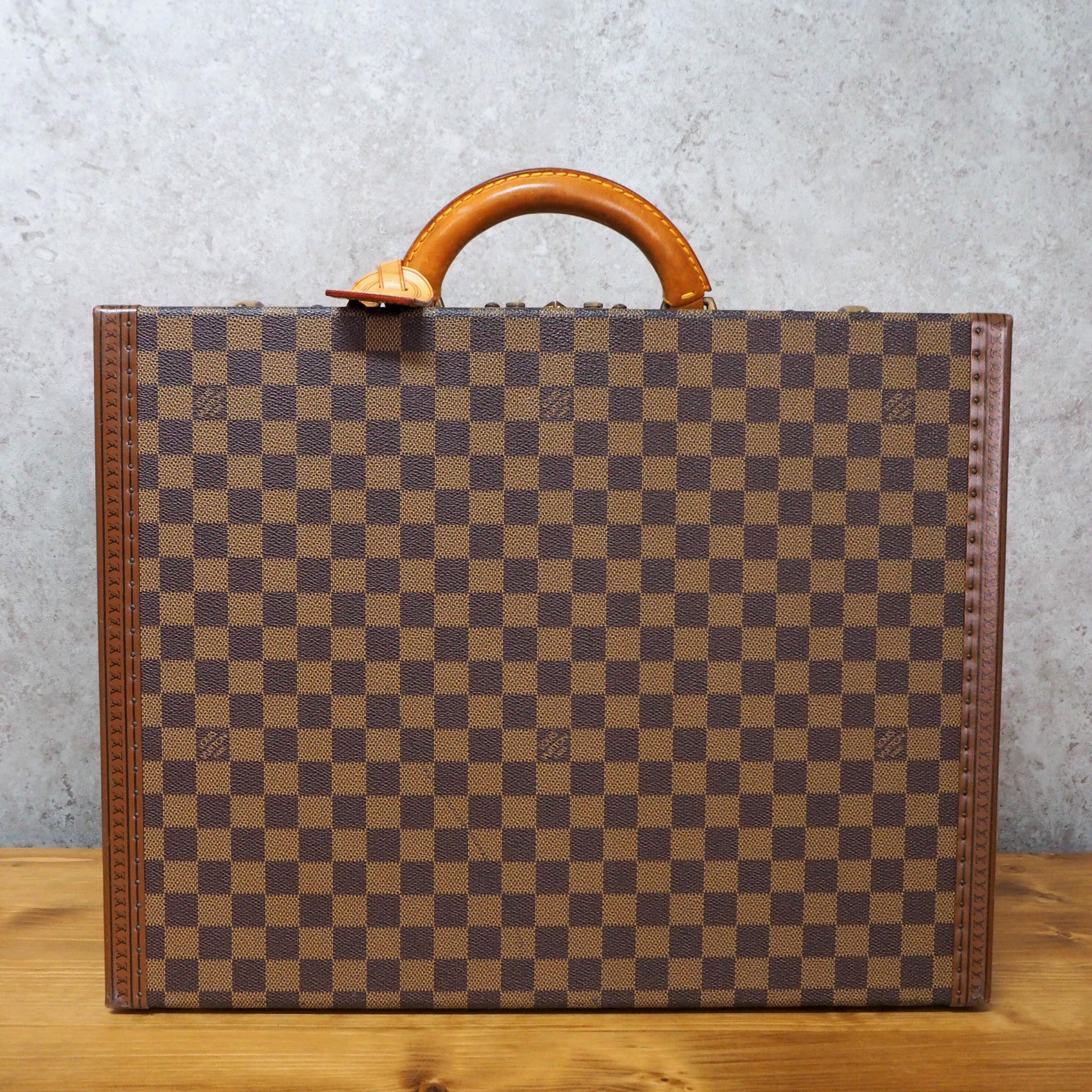 【中古】【良い】 LOUIS VUITTON ルイヴィトン ダミエ プレジデント45 アタッシュケース トランクケース スーツケース ビジネスバッグ メンズ 紳士用 スペシャルオーダー プッシュロック ダミエキャンバス 茶色 ゴールド金具