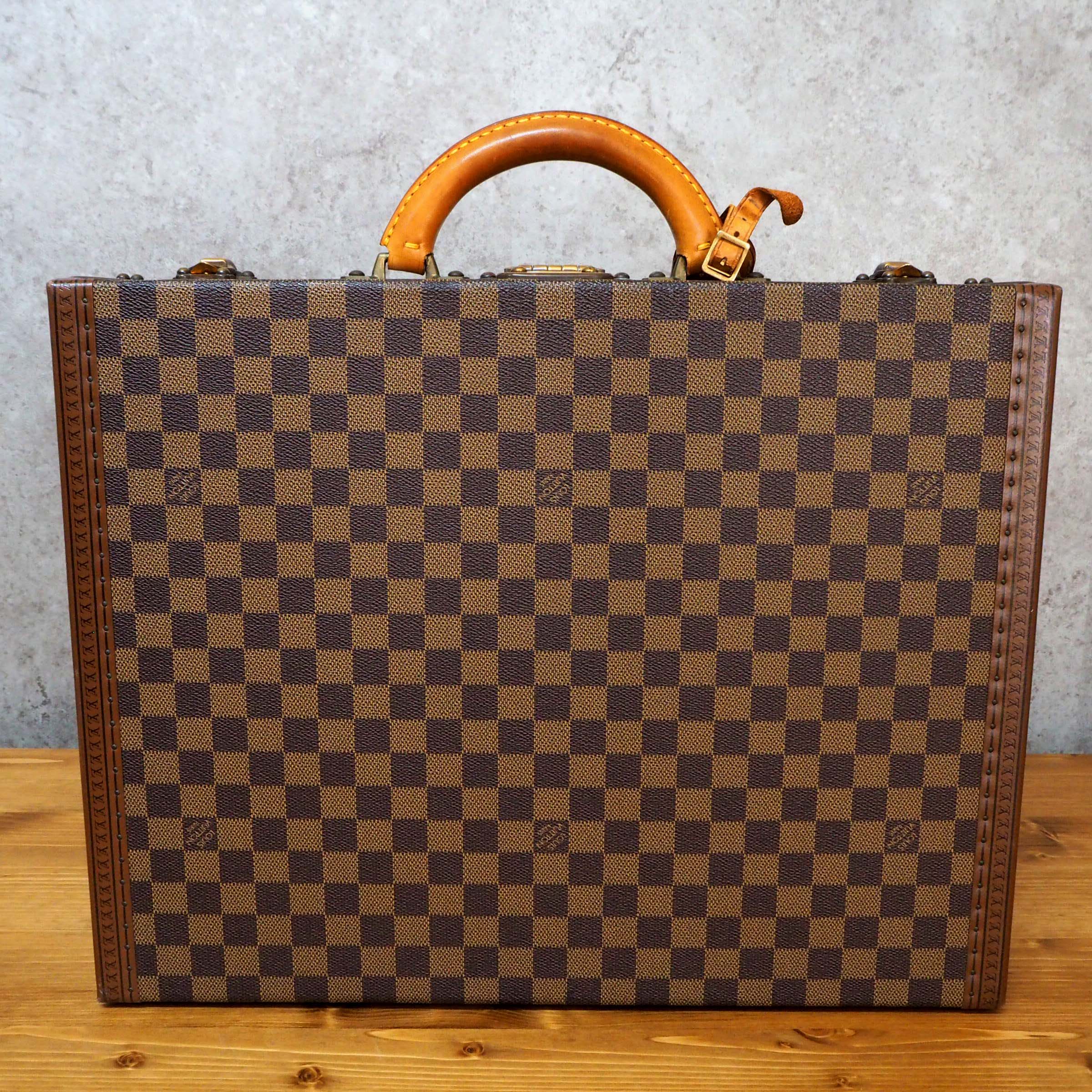 【中古】【良い】 LOUIS VUITTON ルイヴィトン ダミエ プレジデント45 アタッシュケース トランクケース スーツケース ビジネスバッグ メンズ 紳士用 スペシャルオーダー プッシュロック ダミエキャンバス 茶色 ゴールド金具