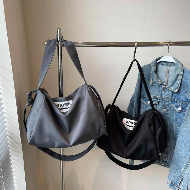 スポーツバッグ レディース メンズ 乾湿分離 ヨガ ジム 旅行 大容量 撥水 オックスフォード生地 カジュ..