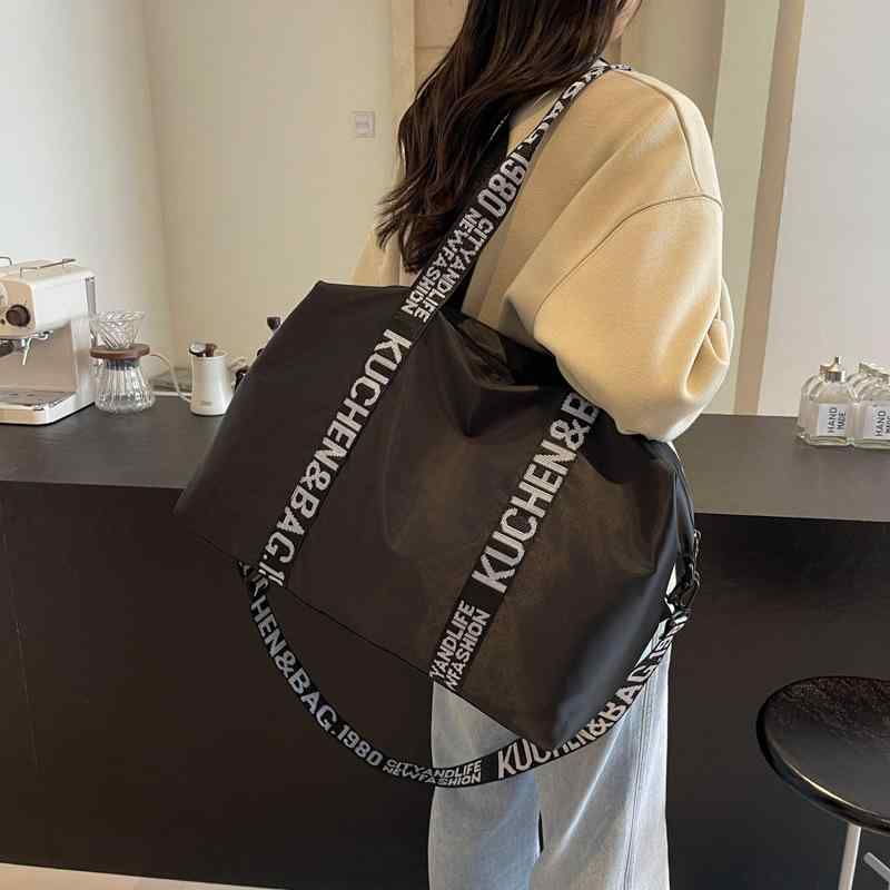 旅行バッグ 男女兼用 手提げ 鞄 軽量 撥水 オックスフォード布 大容量 学生 ジム スポーツ 通勤 通学 ..