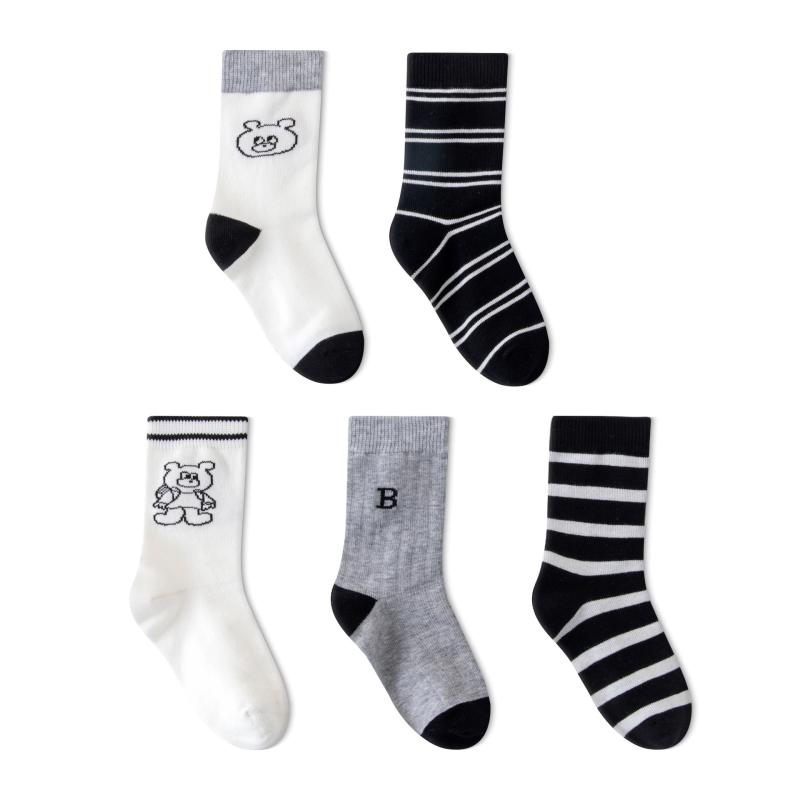 靴下 キッズ ボーイズ ガールズ 秋 春秋 黒白ストライプ R文字 抗菌防臭 スポーツ ソックス