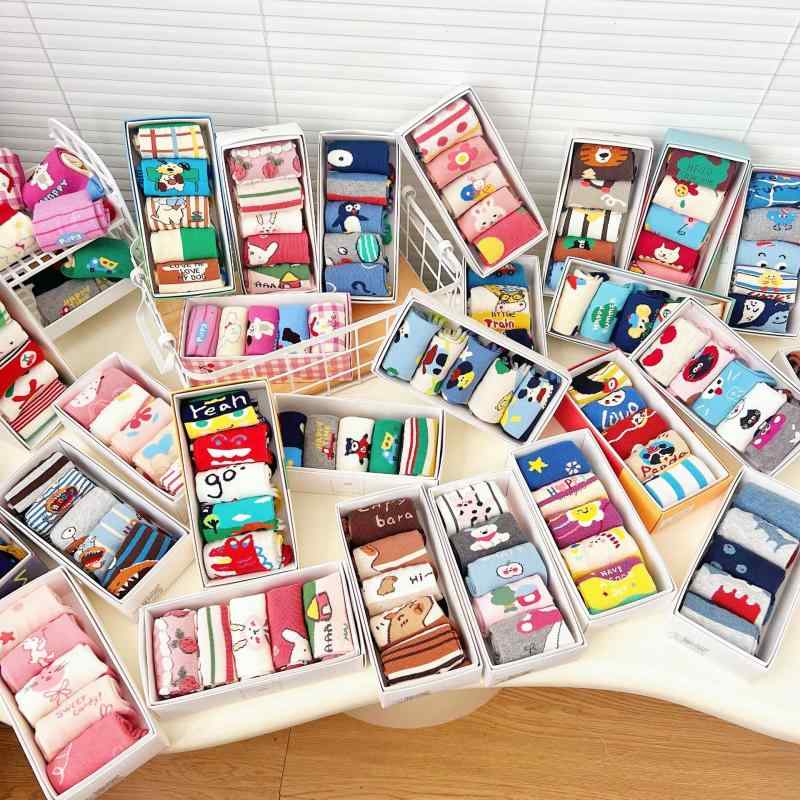 子供 靴下 ギフトボックス 5足 セット 春秋 冬 ベビー キッズ 男の子 女の子 綿 無地 ショートソックス 通園 通学 12-14cm 14-16cm 16-18cm 18-20cm 20-22cm 22-24cm