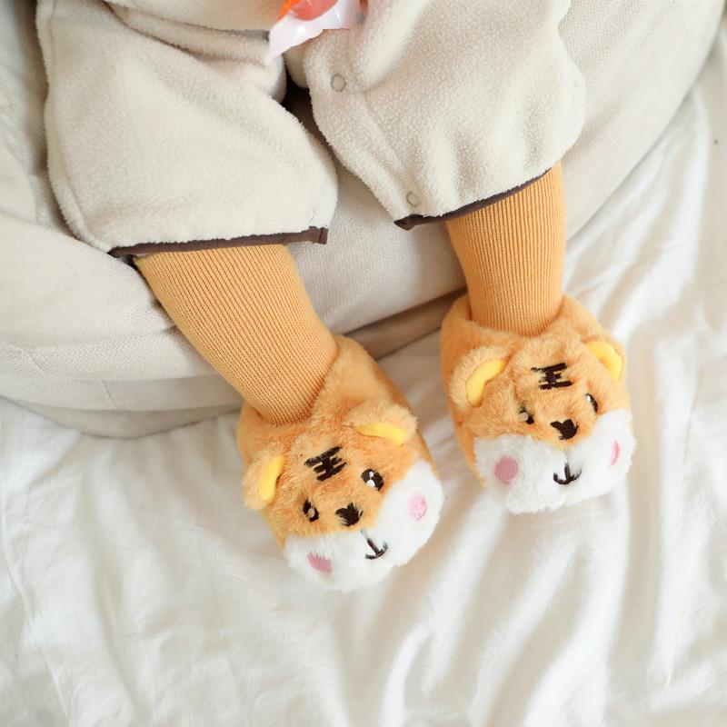靴下 キッズ ベビー 冬用 防寒 床暖房対応 ルームソックス 滑り止め付き 厚手 コットン 手編み ショート丈 アニマル柄 新生児 幼児 0歳 1歳