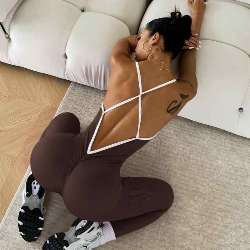 ヨガウェア レディース アウトドア スポーツ オールインワン ノースリーブ 吸湿速乾 リブニット タイト..