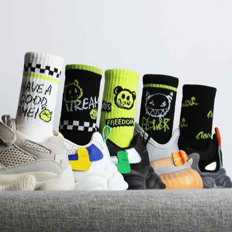 靴下 キッズ 男の子 スポーツソックス 春秋 中筒丈 リブ 黒 白 無地 ボーイズ 子供用 靴下 通気性 吸汗..