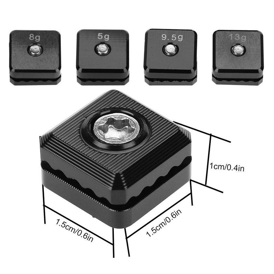 TaylorMade M3用スライドウェイト交換部品 商品内容：ウェイト1個 ※この商品は非純正・社外品パーツです。 互換ウェイトの場合、ネジ締めした場合、純正品のようにガチっという音がしない場合があります。強く締めすぎると破損の恐れがありますのでレンチの締め具合で調整お願い申し上げます。 交換の際は、専門工房への依頼をお薦めします。TaylorMade M3用スライドウェイト交換部品 商品内容：ウェイト1個 ※この商品は非純正・社外品パーツです。