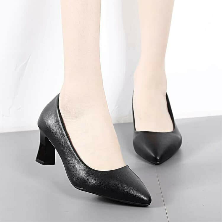 パンプス フォーマル パンプス レディース 就活 通勤 仕事用 黒 ブラック 痛くない 歩きやすい ビジネスシューズ 3cm 5cm 7cmヒール 疲れにくい 柔らかい 履きやすい 合皮 人気 冠婚葬祭 入学式 卒業式 面接用 zevshop-10050103 ZEV SHOP サンプル画像3