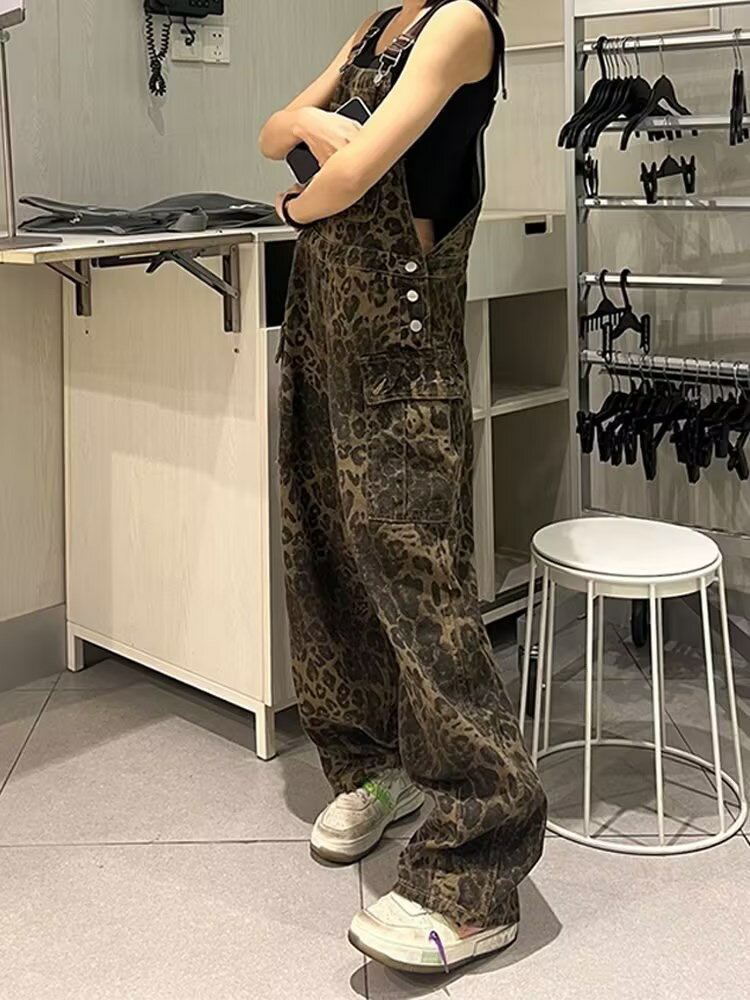 ヒョウ柄 デニム サロペット サロペットパンツ ストレートパンツ モップ ワイドパンツ レディース ヒョウ柄 ストリート ヴィンテージ風 アメカジ デニムサロペットパンツ カジュアル スタイリッシュ ヒョウ スタイリッシュ ゆったり 体型カバー デザイン感 個性的