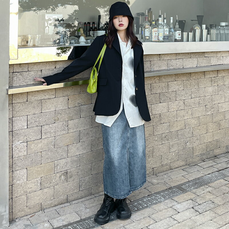 デニムスカート ハイウエスト ミドル丈 ヒップ ハグ スカート レディース スカート スリット入り 半身 デニムスカート ポケット付き ヴィンテージ風 着痩せ ゆったり 体型カバー 可愛い 柔らか カジュアル きれいめ シンプル 大人 女性用 大学生 デート 旅に出る 写真を撮る