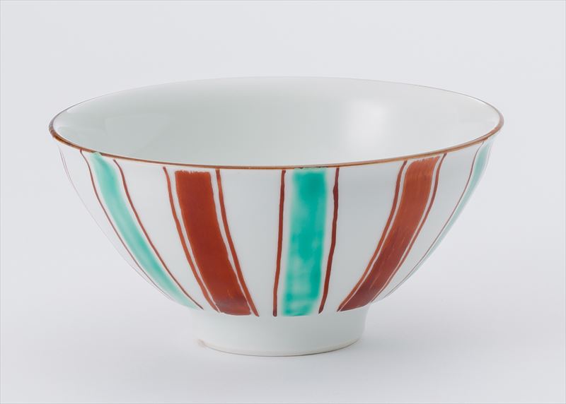 【美濃焼】窯元蔵珍窯　赤絵色十草　小ご飯茶碗　普通に盛って(八分目くらい)250kカロリー