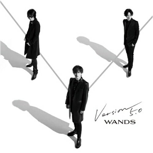 Version 5.0 (初回限定盤B)WANDSワンズ わんず　発売日 : 2023年8月30日　種別 : CD　JAN : 4523949109604　商品番号 : GZCD-5015【商品紹介】約2年10ヶ月ぶり、WANDS待望のニューアルバムがリリース決定!TVアニメ『名探偵コナン』オープニングテーマ「RAISE INSIGHT」はもちろん、配信限定シングルとしてリリースされた超人気曲「世界が終わるまでは…」の第5期ver.、Key.木村真也作曲による人気曲「MILLION MILES AWAY」の第5期ver.、さらに林 遣都出演の株式会社EMシステムズ初の企業TVCM主題歌として2022年末に大量オンエアされ話題を呼んだ「愛を叫びたい」、そして「YURA YURA」「カナリア鳴いた頃に」と、発表時から”名曲!”と高い評価を得ている楽曲をこれでもか!と収録!さらに書き下ろしの新曲も含め、”第5期”=”Version 5.0”のWANDSならではのロックナンバーの数々を詰め込んだ必聴のアルバムとなっている。【収録内容】CD:11.We Will Never Give Up2.GET CHANCE GET GROW3.WONDER STORY4.RAISE INSIGHT5.空へ向かう木のように6.官能SADISTICに濡れて7.SHOUT OUT!!8.YURA YURA9.愛を叫びたい10.カナリア鳴いた頃に11.世界が終るまでは…(WANDS第5期ver.)12.MILLION MILES AWAY(WANDS第5期ver.)