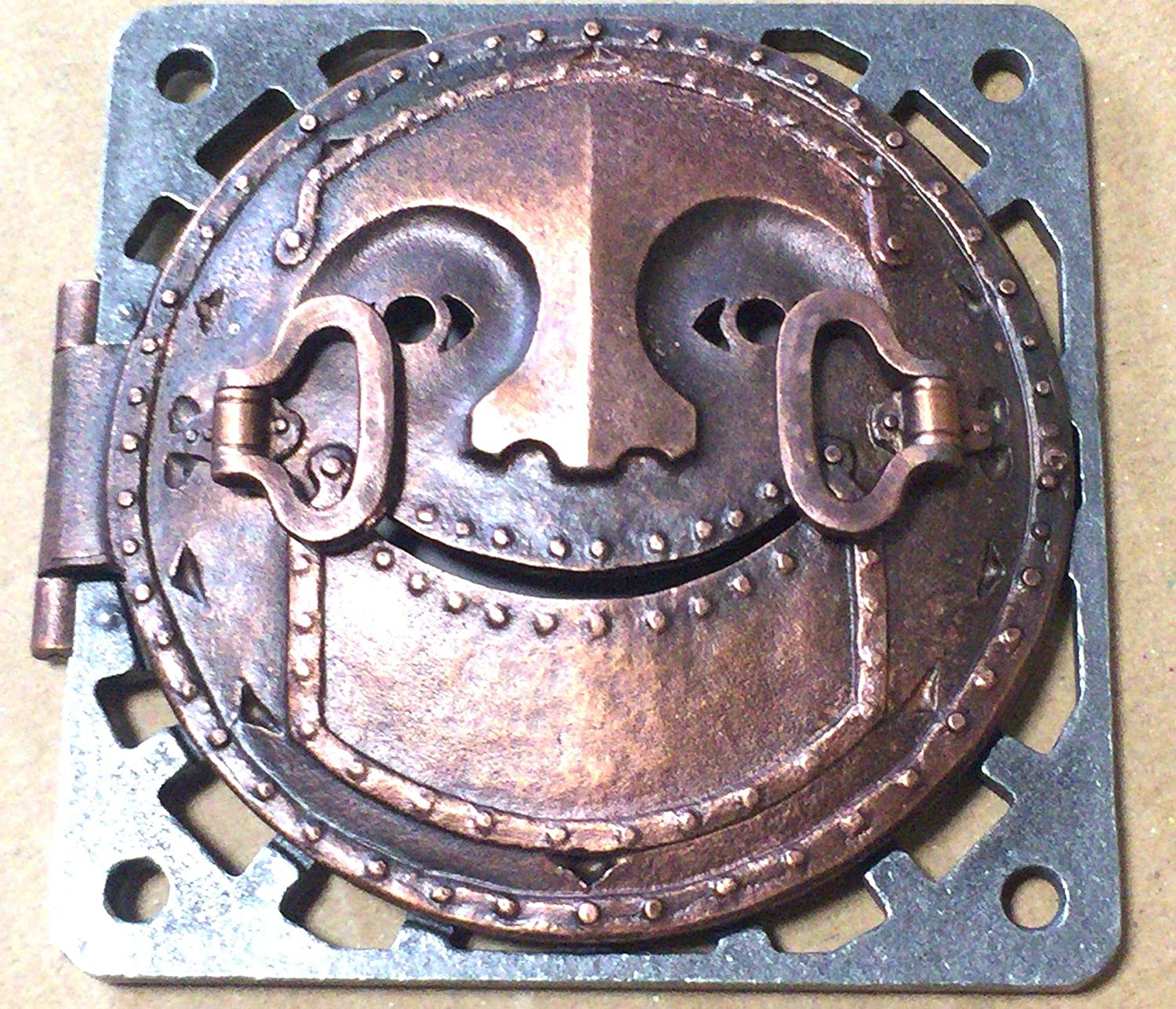 ジブリ美術館限定 パティオ 排水溝蓋 ミラー(鏡)