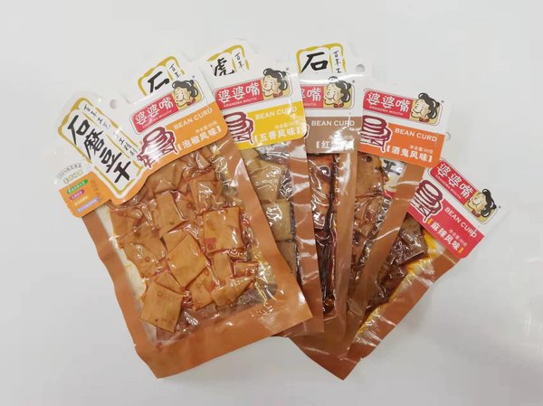 Rakuten - 婆婆嘴豆乾(豆腐干) 8点セット中国特産 石磨豆干 中華おやつ 味指定不可 90gx8袋