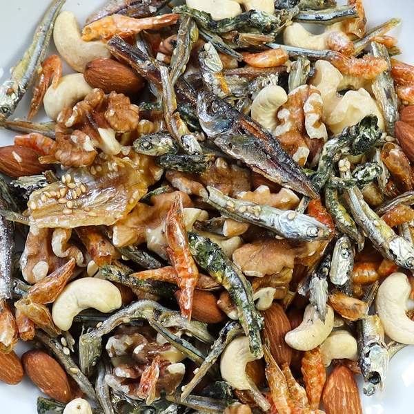 樂天商城 - 大地の生菓 7種類のナッツ&フィッシュ 150g 3種類のナッツと4種類の小魚とエビ カルシウム豊富 おやつ おつまみ