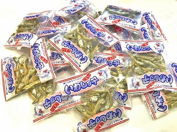 いわしっ子 小袋x26袋 泉谷製菓瀬戸内海産カタクチイワシ 子供のおやつ 小魚