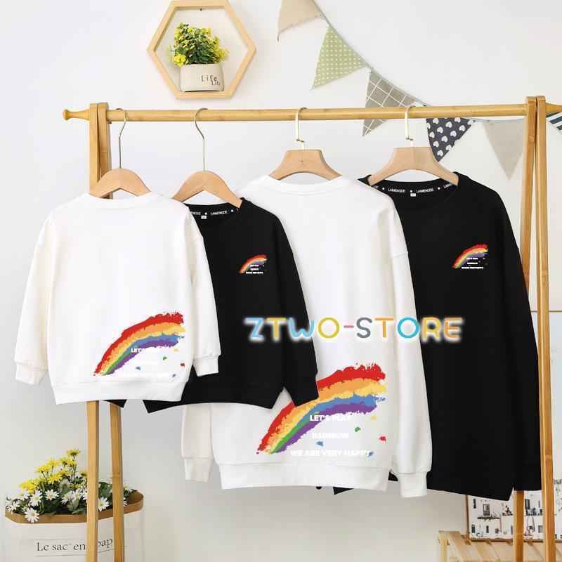 親子ペアルック 冬 ベビー 赤ちゃん リンクコーデ 赤ちゃんとママとパパ親子コーデ 親子コーデ 虹 トレ..