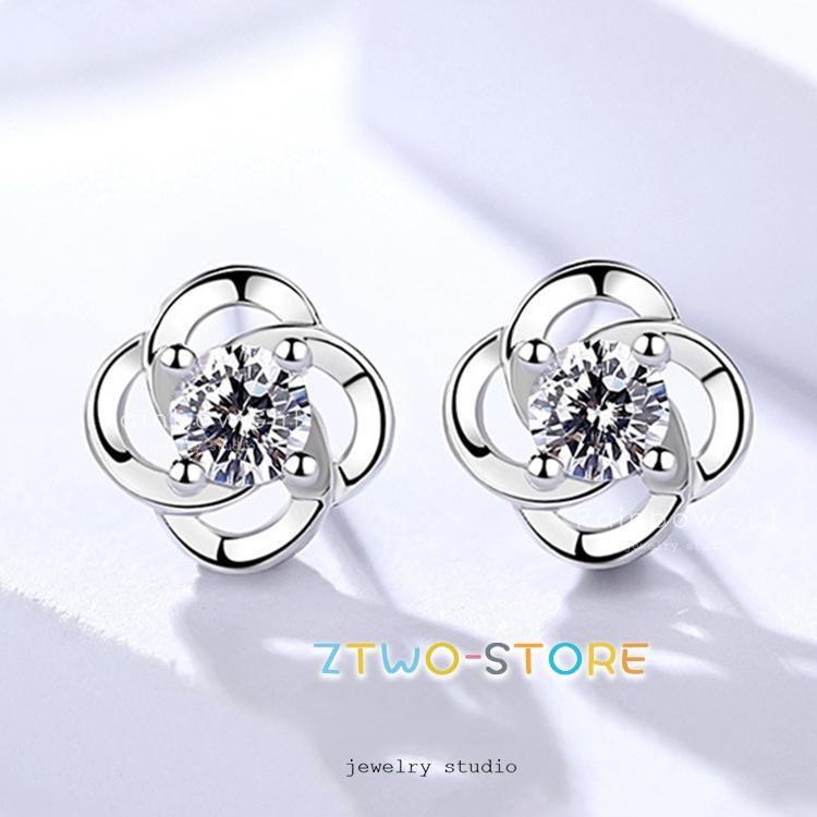 ピアス レディース 四つ葉のクローバー お花 可愛い 50代 40代 ホワイトデーのお返し シルバー 女性 記念日 ジュエリー 母の日ギフト