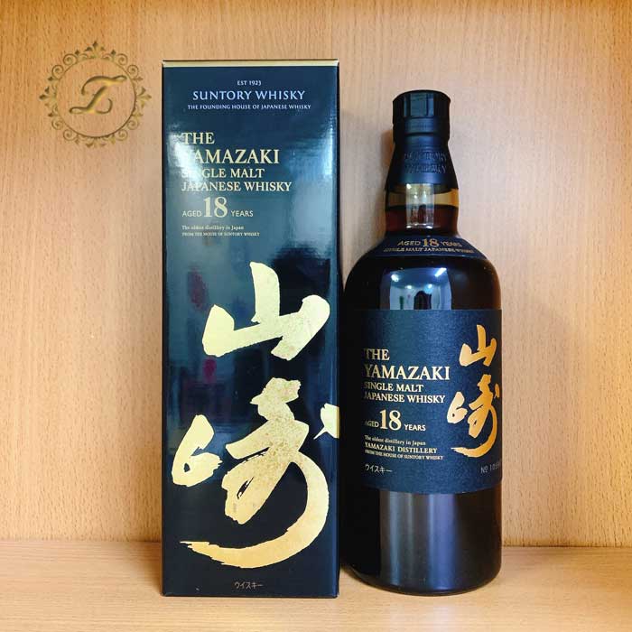 お買い物マラソンsuntory yamazaki サントリーシングルモルトウイスキー 山崎18年 43度 箱付き 700ml三得利山崎18年 威士忌（有盒）卸売 オーダー承ります