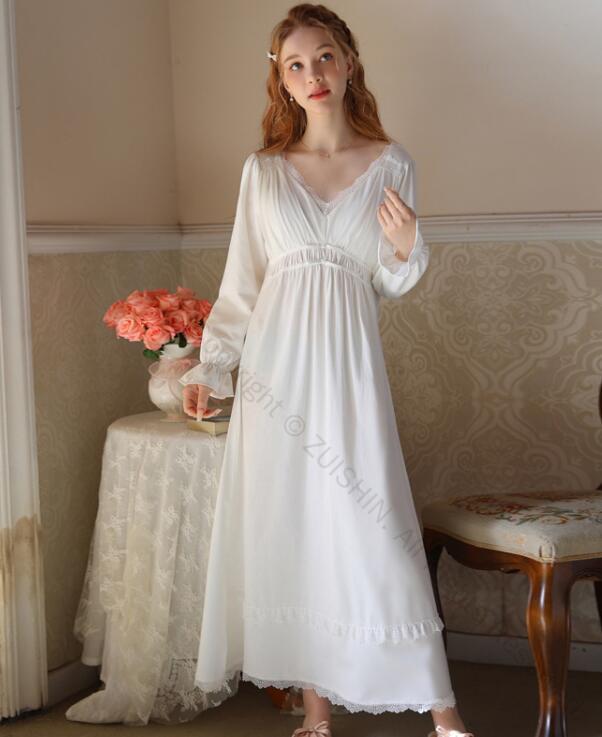 胸パッド付きパジャマ 長袖ネグリジェ ロング丈ワンピース ゆったりサイズ パジャマ プリンセス風 ワン..