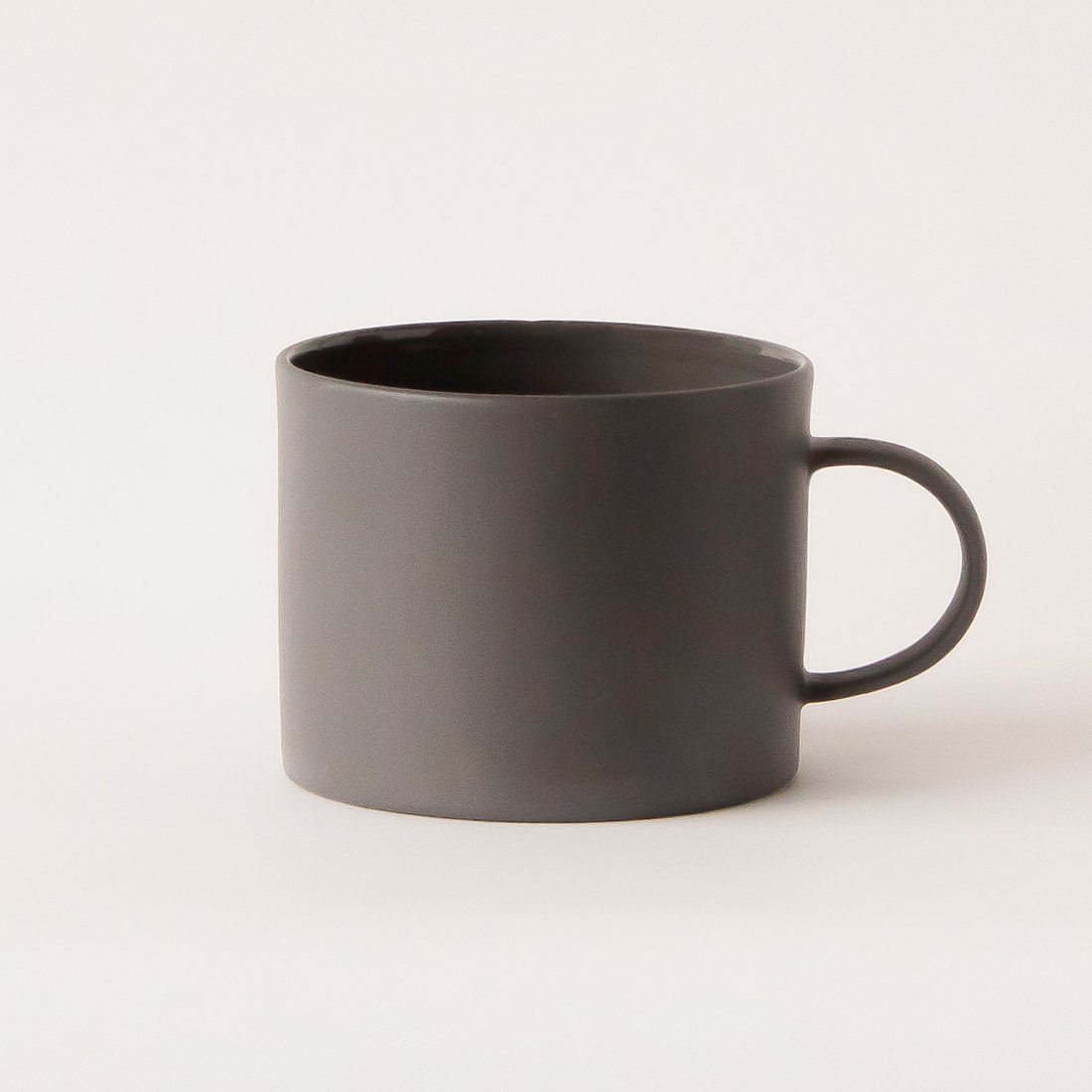 MOHEIM STONEWARE MUG 380 ブ