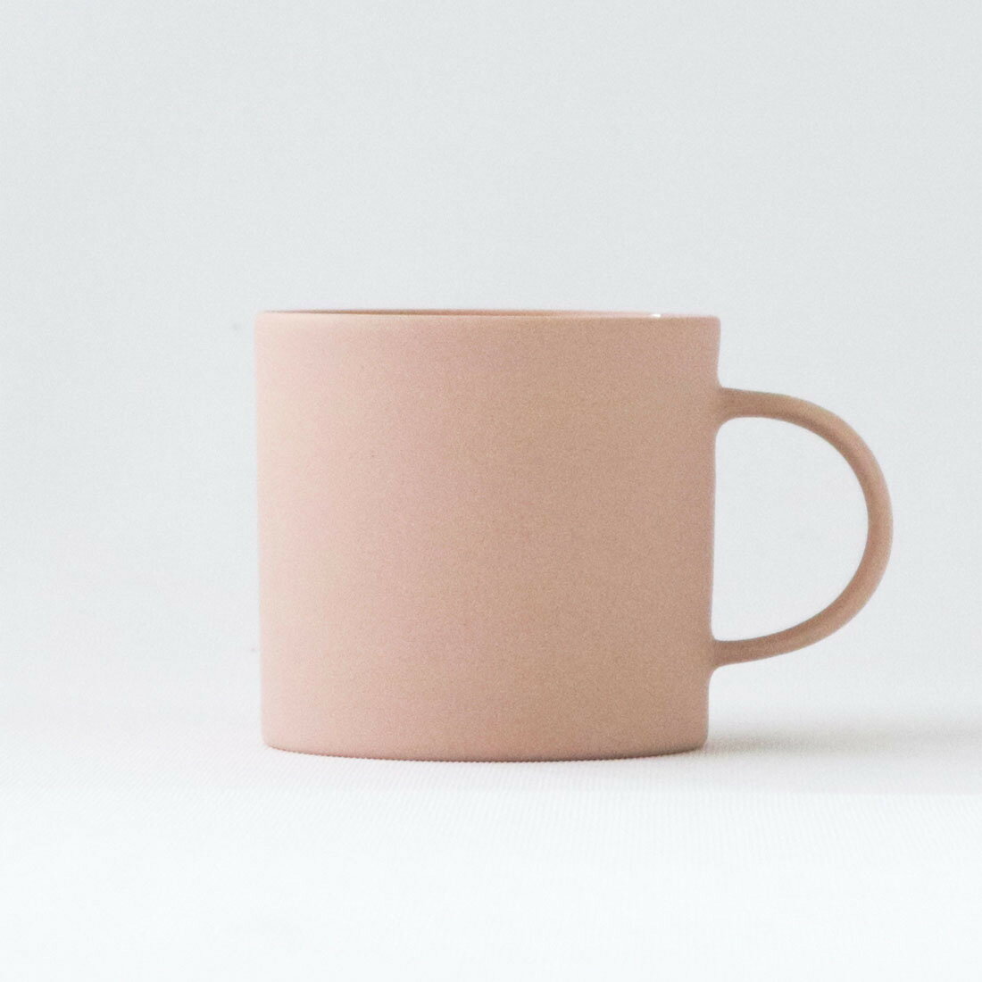 【GW限定★100円クーポン】MOHEIM STONEWARE MUG 250 ピンク マグ マグカップ 北欧 ペールトーン マット ギフト 艶消し 御祝い 器 陶磁器