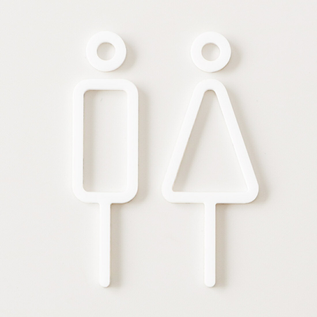 MOHEIM RESTROOM SIGN 2pcs white ホワイト トイレサイン プラスチック 新築 新築祝い 店舗 オフィス 備品