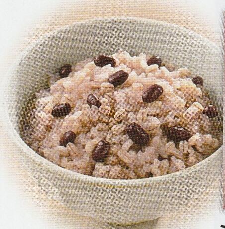 新発売　思わぬ美味しさ（箱入）　祝　長寿　イチビキもち麦入り赤飯おこわ&五目おこわ　　　（1.5合）各1袋　送料込み zutto-10001838 ZUTTO 1 サンプル画像2