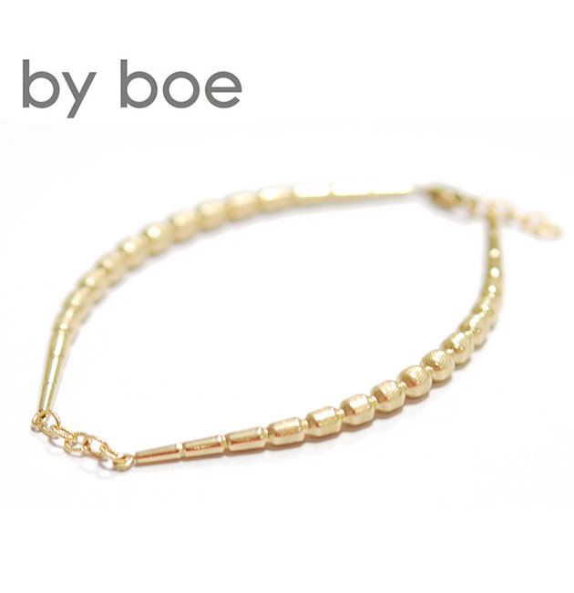 ≪by boe≫ バイ・ボー カーブスピン ブレスレット　Curved Spine Bracelet (Gold)【レディース】 ワンマイルコーデ【楽ギフ_包装】