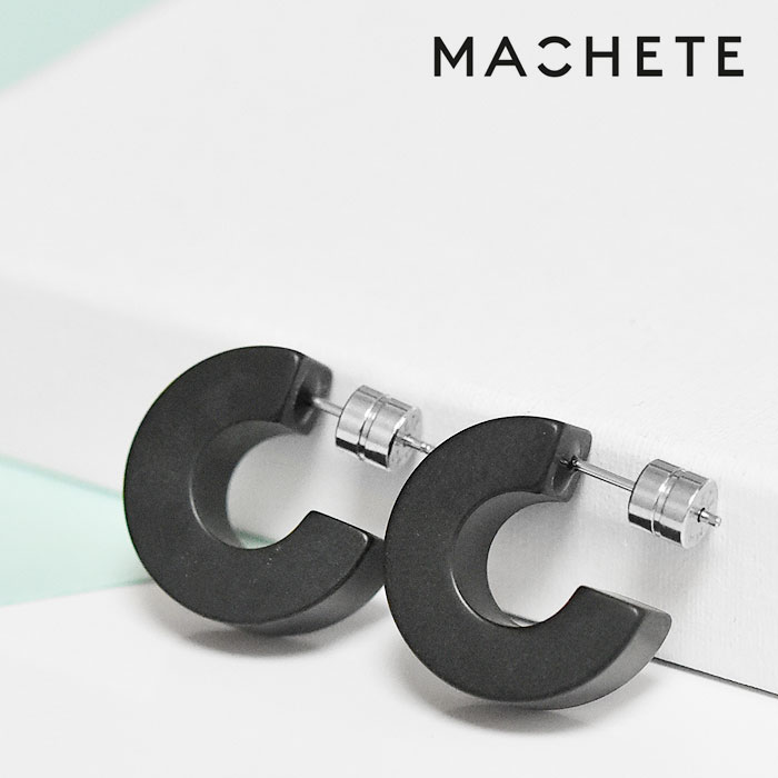 Rakuten - 【待望の最新作】≪MACHETE≫ マシェット マット 黒 ブラック 幅広 小さめ フープ ピアス Sサイズ (Matt Black) レディース ギフト ラッピング