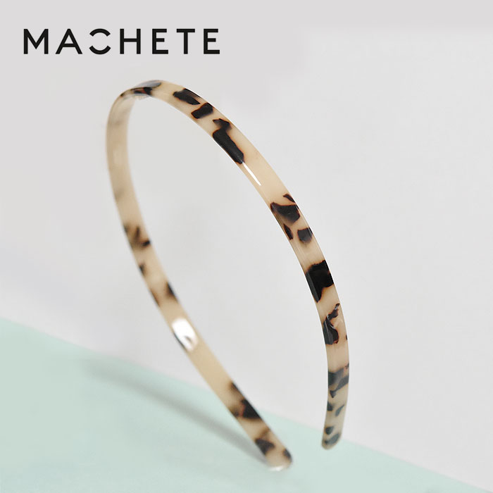 【待望の最新作】≪MACHETE≫ マシェット ベージュ べっ甲 総柄 細め 華奢 カチューシャ ヘアバンド ヘッドバンド Thin Headband (Blonde Tortoise) レディース ギフト ラッピング